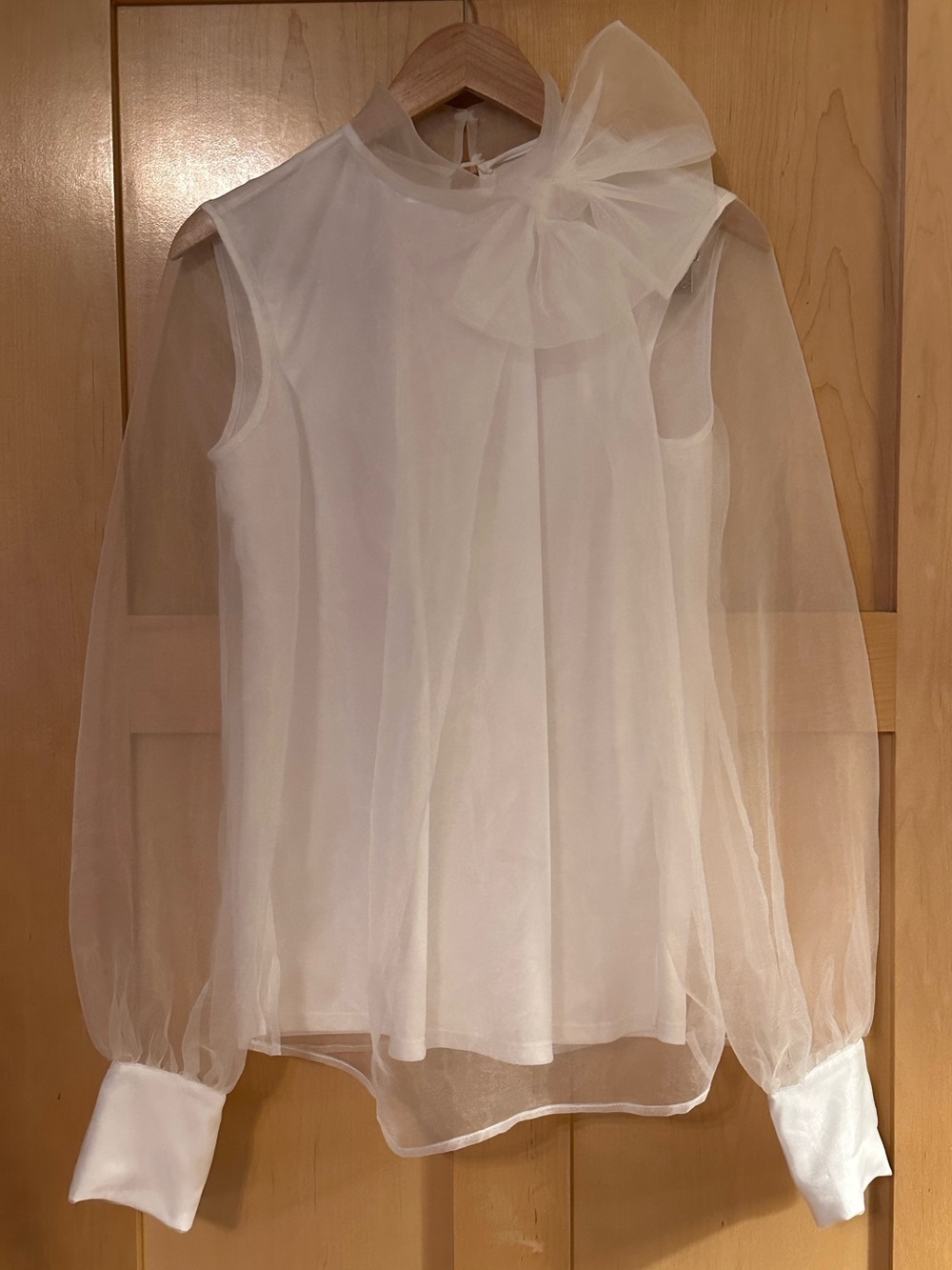 Wearabouts White Sheer Organza Large Bow Bishop Sleeve Blouse Top - NWOT